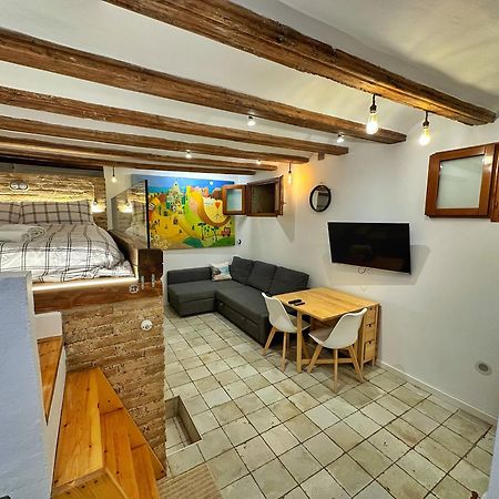 Dulces Suenos Pilar Apartment Valencia Bagian luar foto